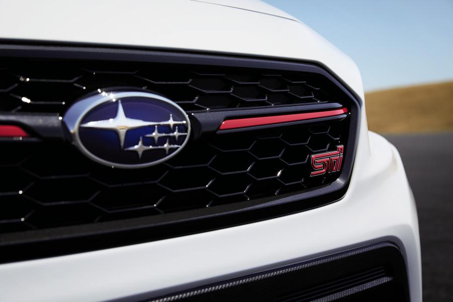 Логотип Subaru WRX STI Series.White 2019 года  (NA) (фото 5 из 7)